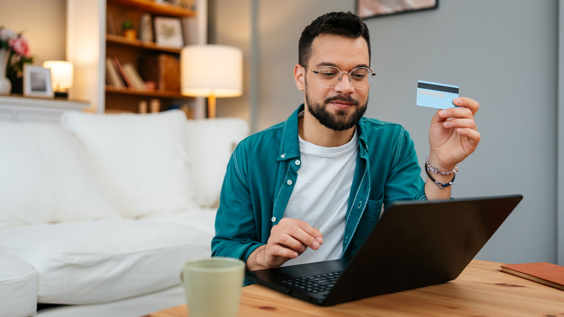 Campaign donor filling out campaign contribution form on laptop.