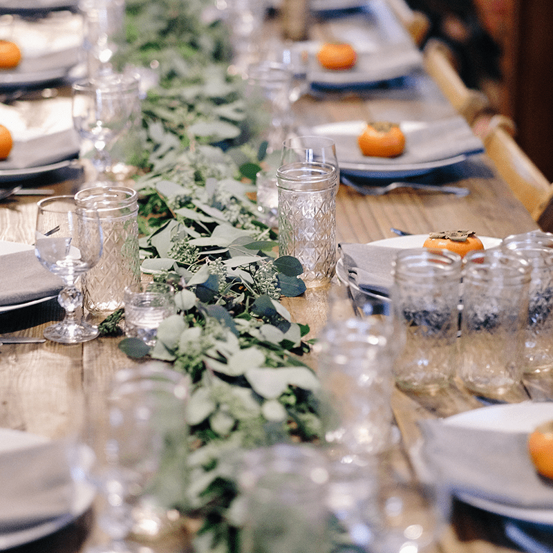 dinnertable dinner table